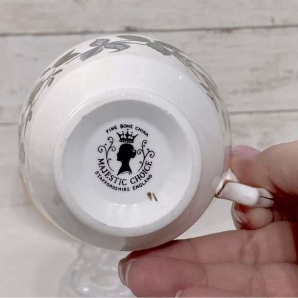 Vintage Majestic Choice Teacup & Saucer PRICE FIRM - Picture 4 of 7